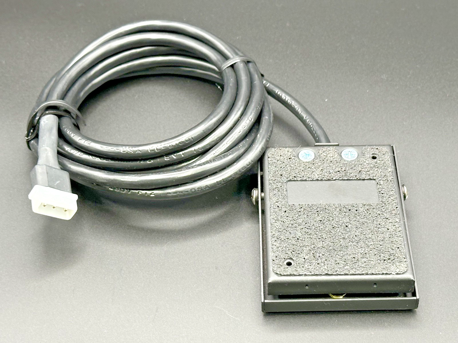 EFD 2015A Foot Pedal Switch for Fluid Dispensing System 3 Pin Connector2