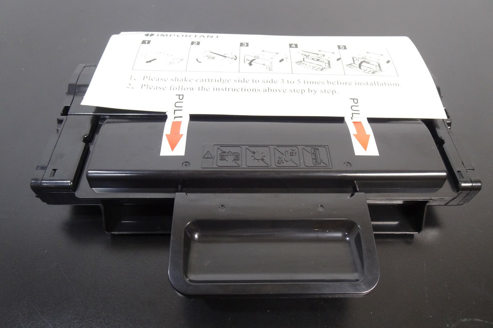 HP Black Toner Cartridge 106R013743