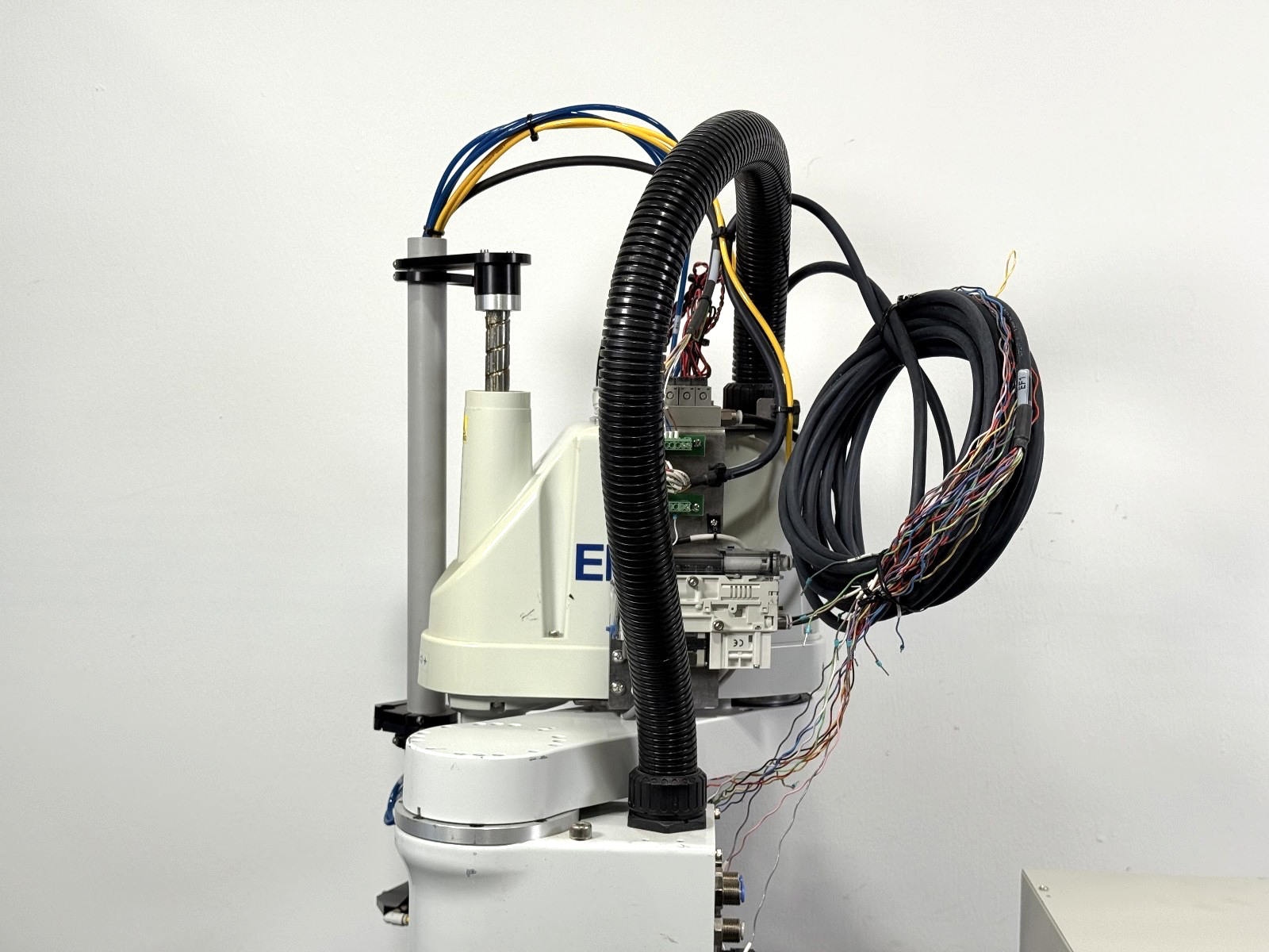 Seiko Epson LS3 401S 4 Axis SCARA Robot w/ RC90 Controller 200–240VAC7