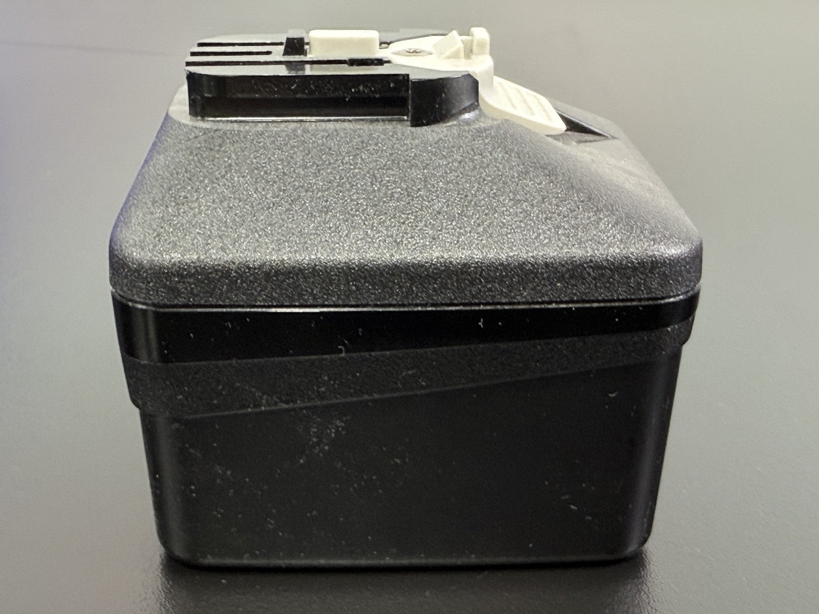STRYKER 8215 000 000 Battery1