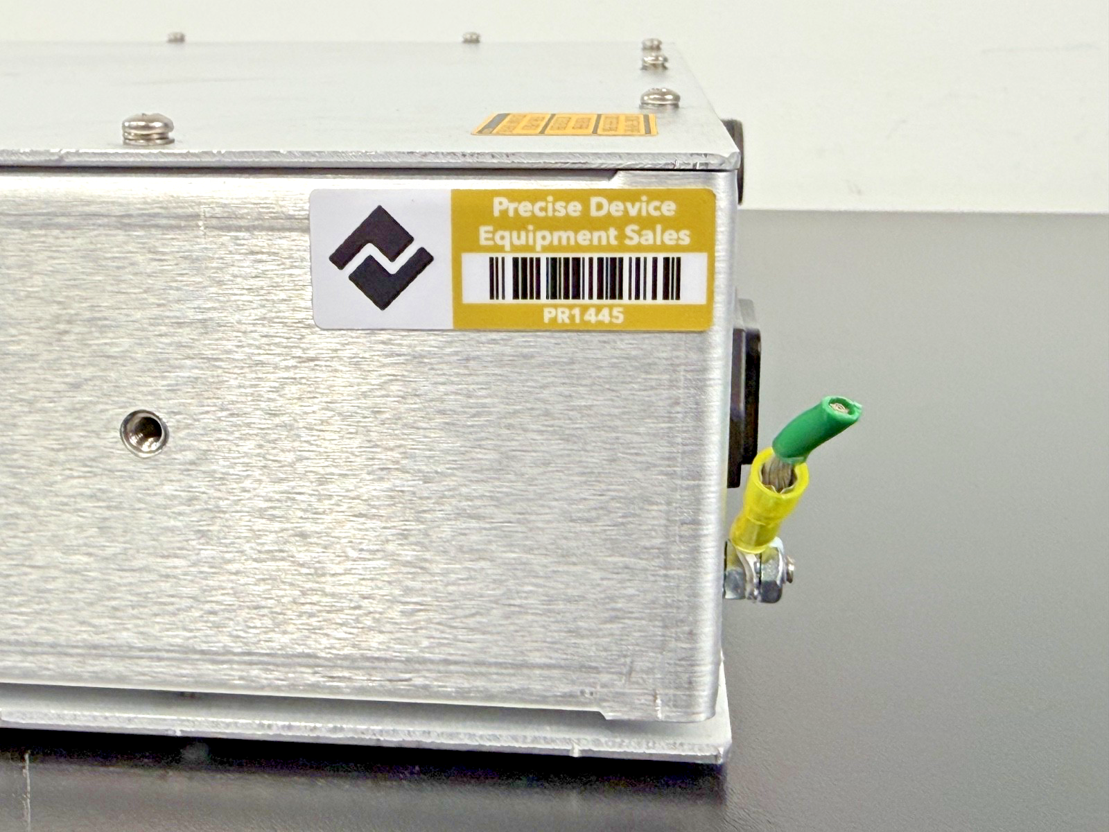 Spectra Physics J20 8S 2K 26 BS J Series Laser Power Supply 2006 Powers On8