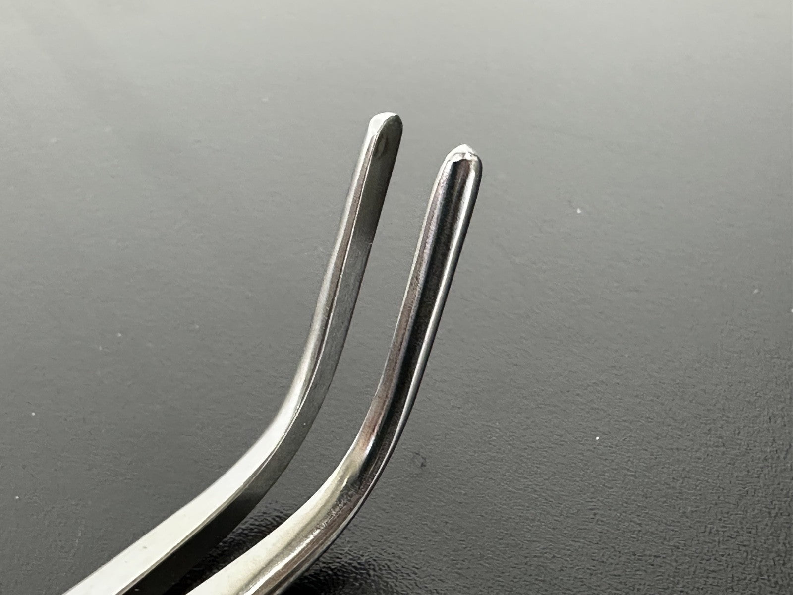 CHLD 51 4376 Stainless Surgical Dressing Forceps Angled Ring Handle2