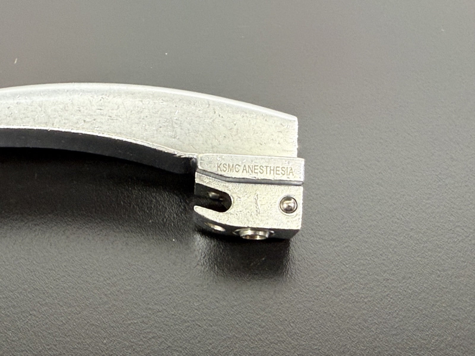 Heine Classic+ MAC 4 FO Laryngoscope Blade – Stainless Steel, Germany1