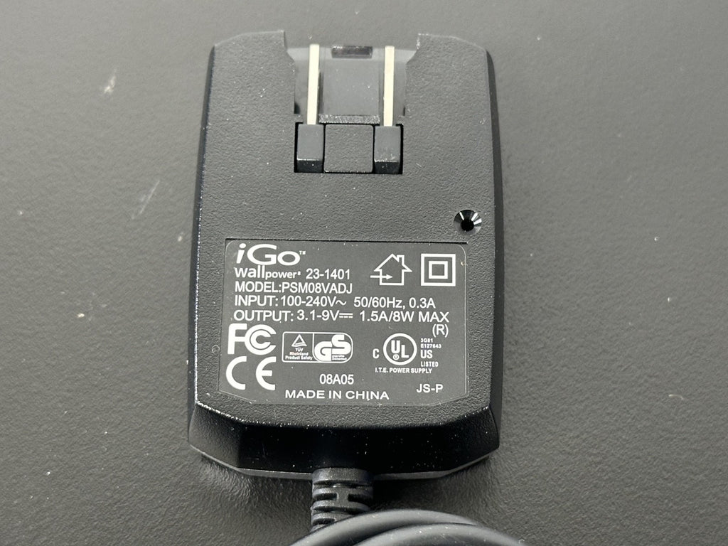 iGo WallPower 23 1401 Universal AC Adapter PSM08VADJ A133 Tip2