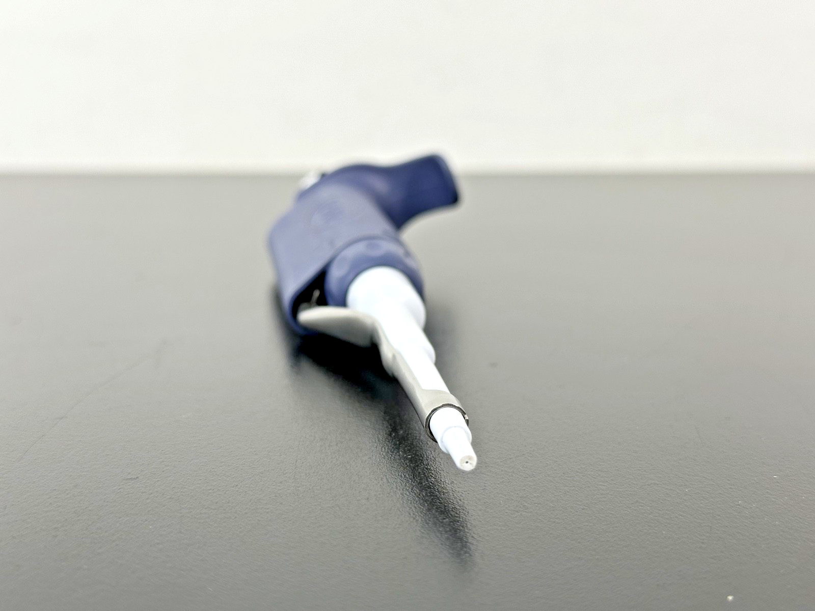 Rainin L 2 Classic Adjustable Single Channel Pipette 0.2 2µL6