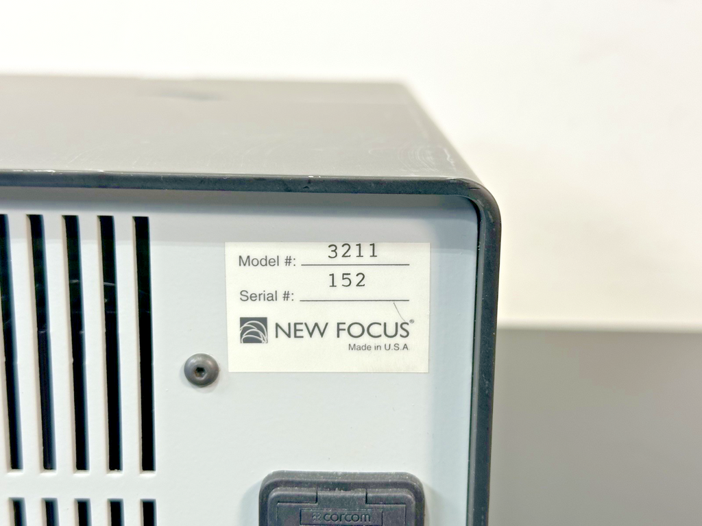 New Focus 3211 High Voltage Amplifier ±200V Broadband Modulator Driver Working6