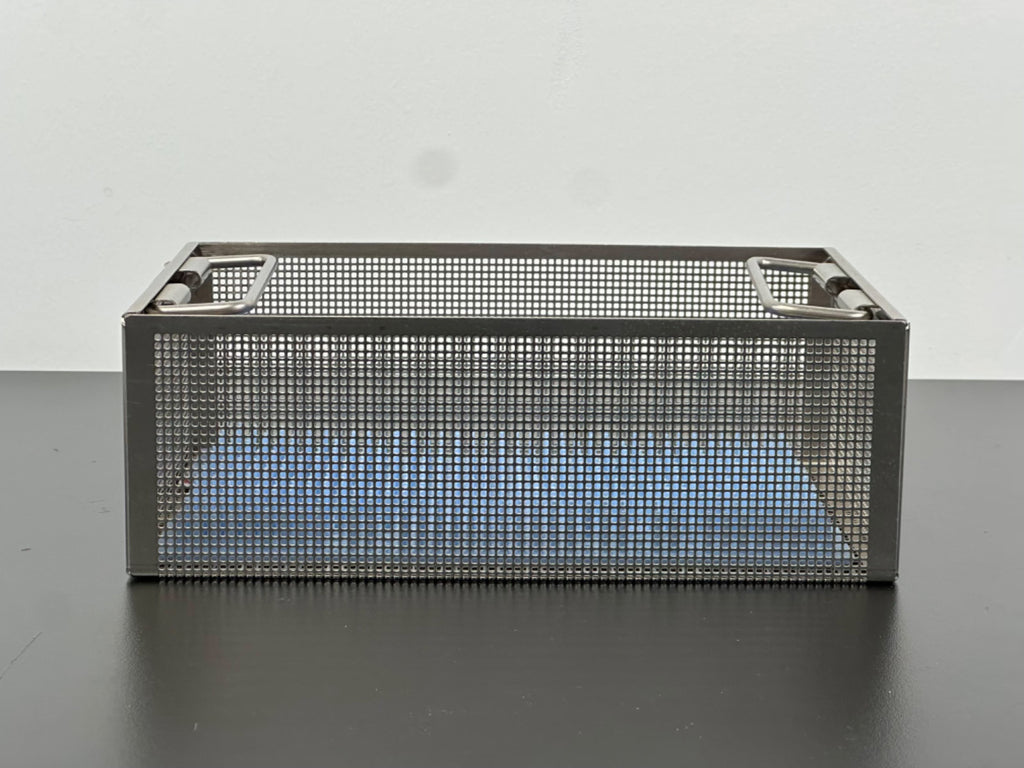 KPS IntBnLbA 00 Brain Lab Adds Tray #2 002 Sterilization Basket0