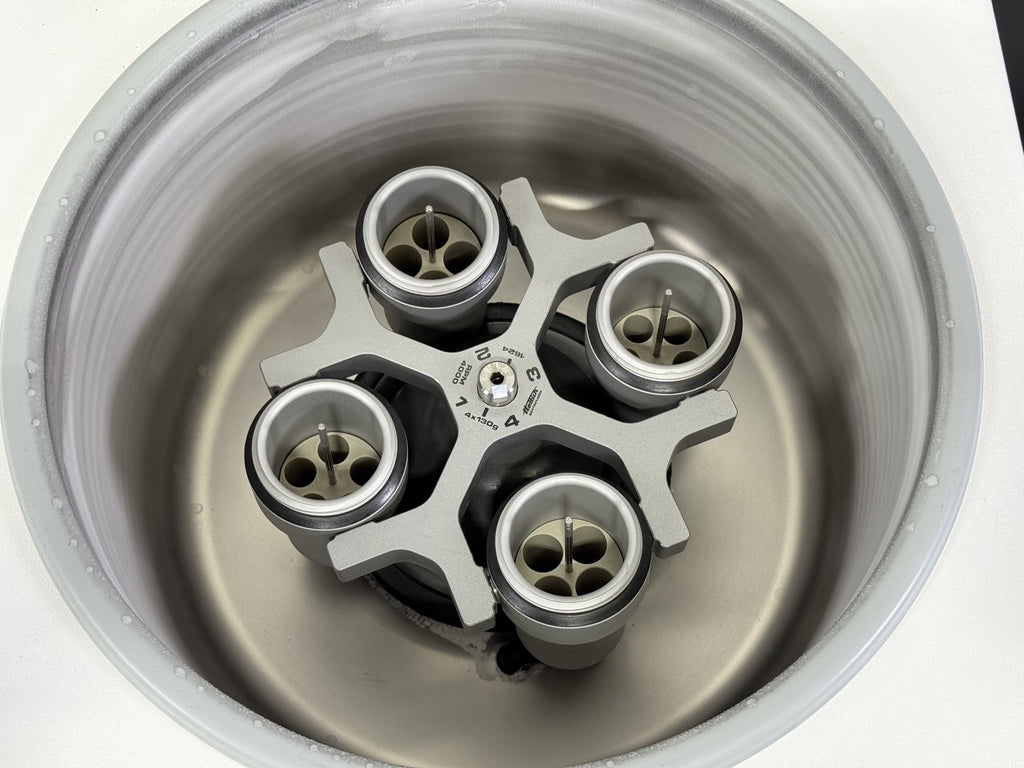 Hettich Universal 32R Refrigerated Centrifuge with 4000rpm Rotor Lab6