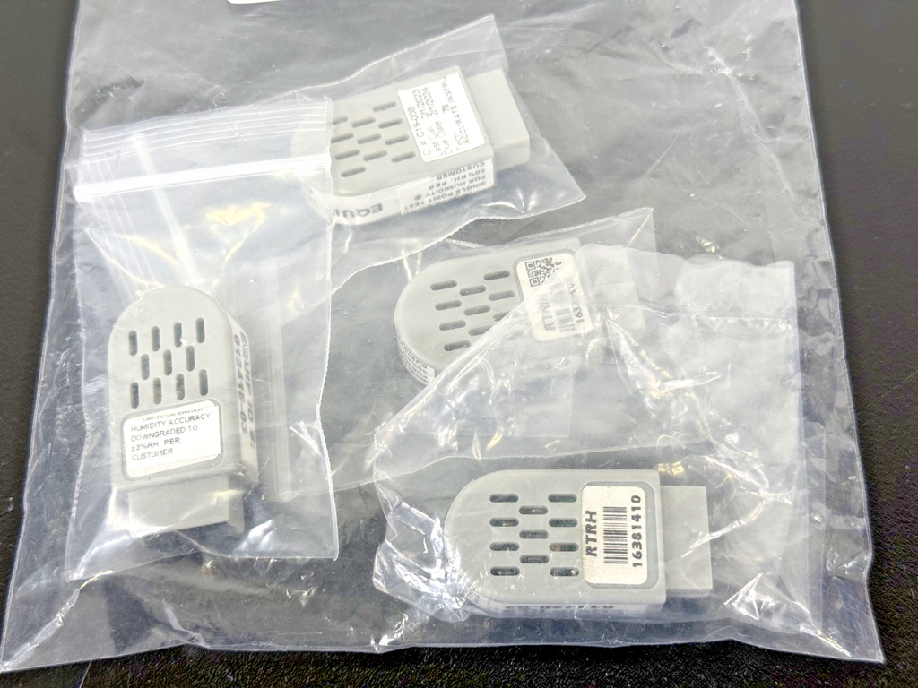 Omega XCIB E 1 2 10 XCIB T/C Assembly Lot of 4 New Open Box1