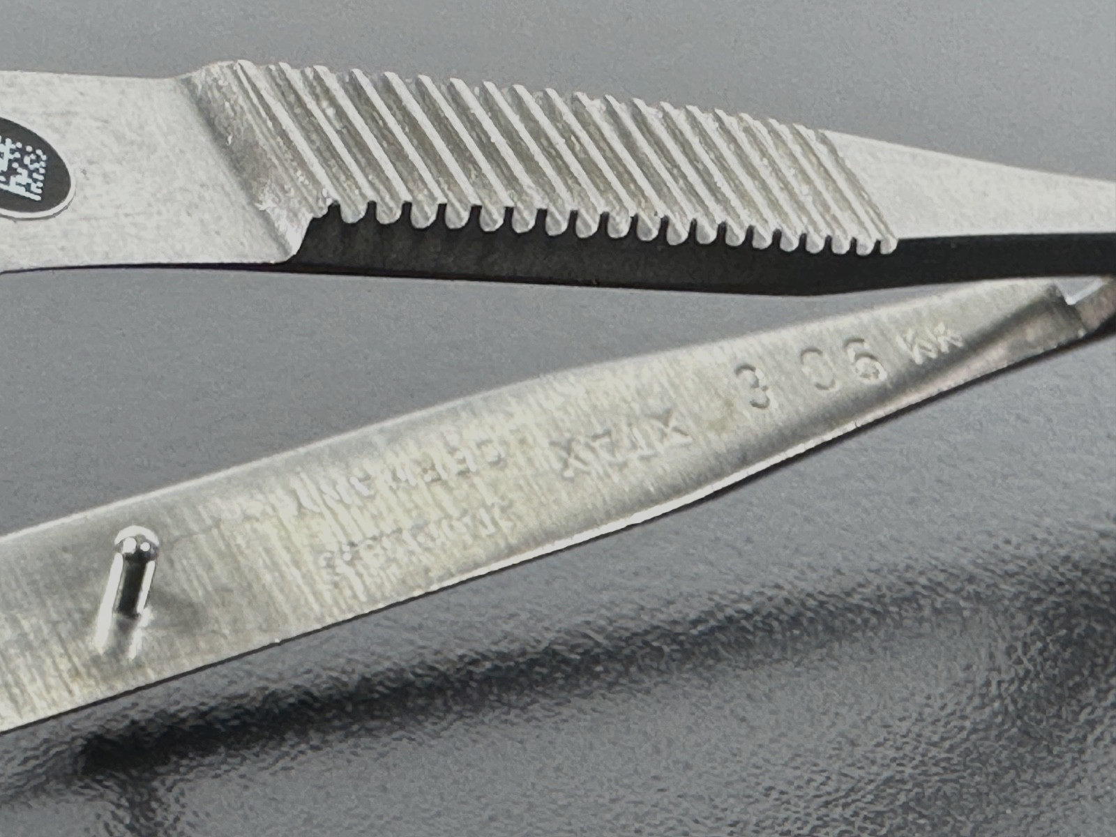 V. Mueller OP5670 Castroviejo Curved Micro Scissors 30644