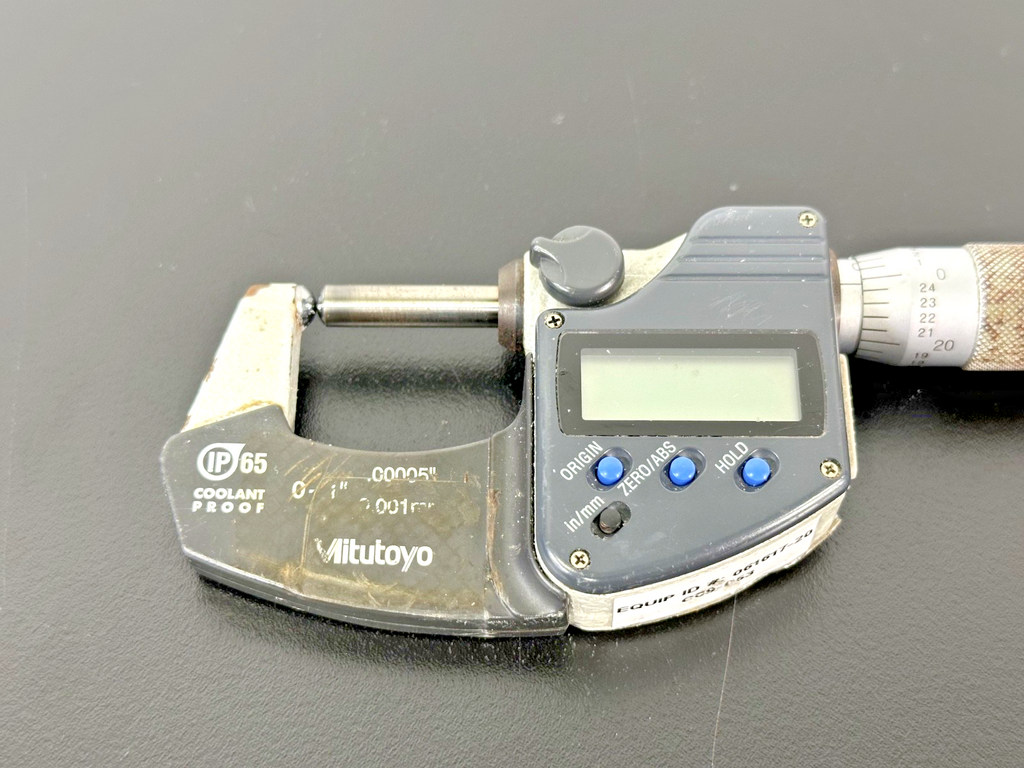 Mitutoyo 395 371 Digital Micrometer 0 1" IP65 Used Untested1