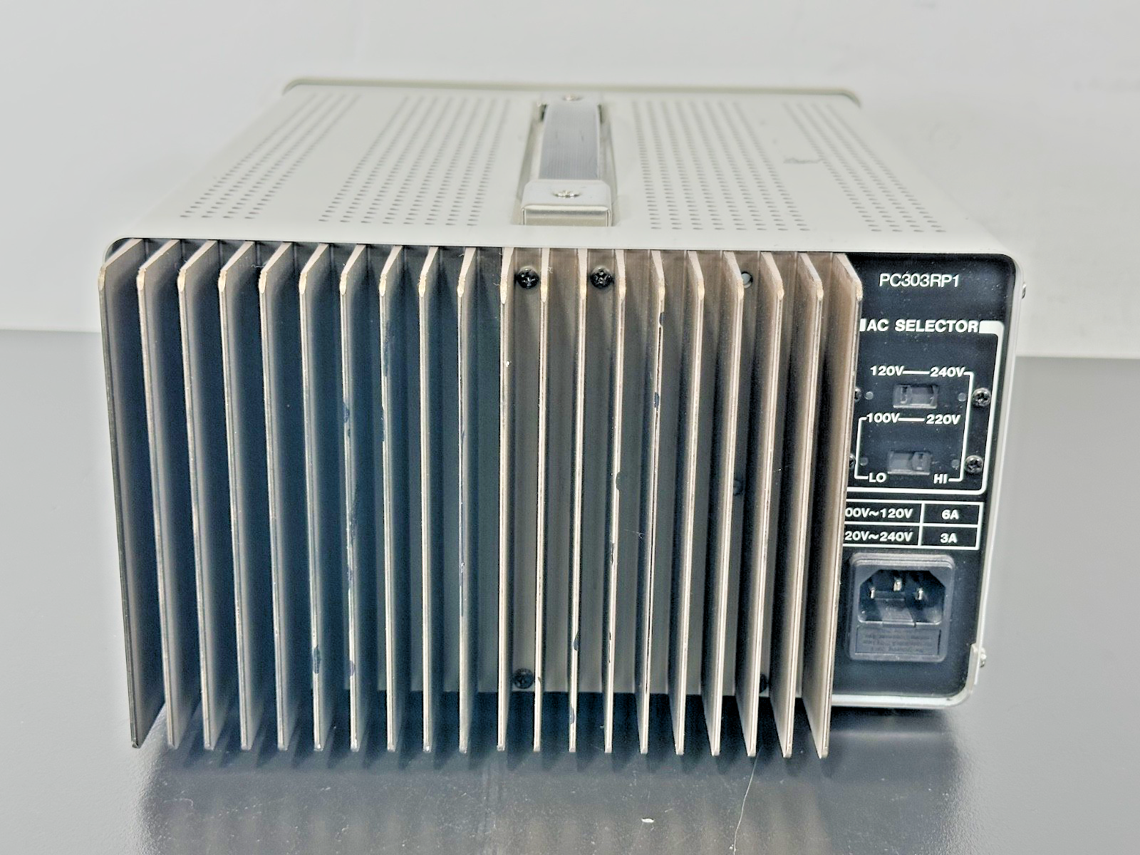 Tenma 72 2080 Triple Output DC Laboratory Power Supply 30V 3A Powers On Working4