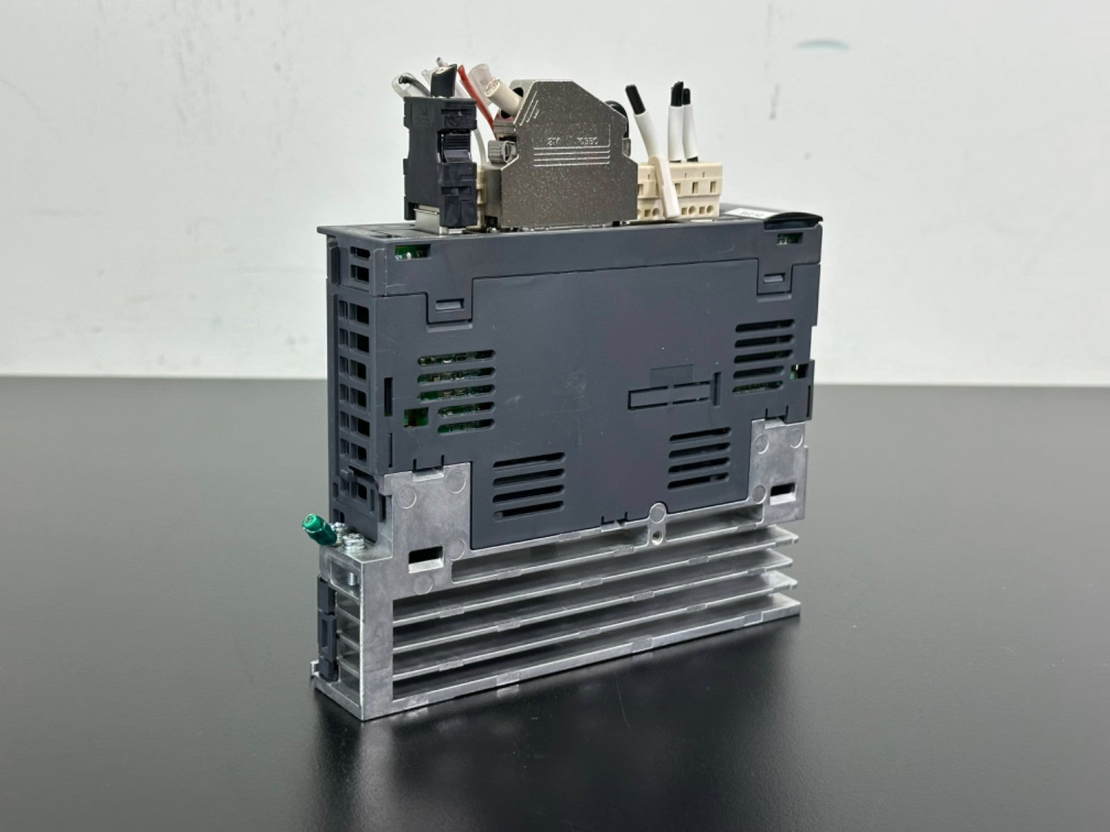 Mitsubishi Electric MR J3 10A RX035T031 Servo Drive Amplifier 100W MR J33