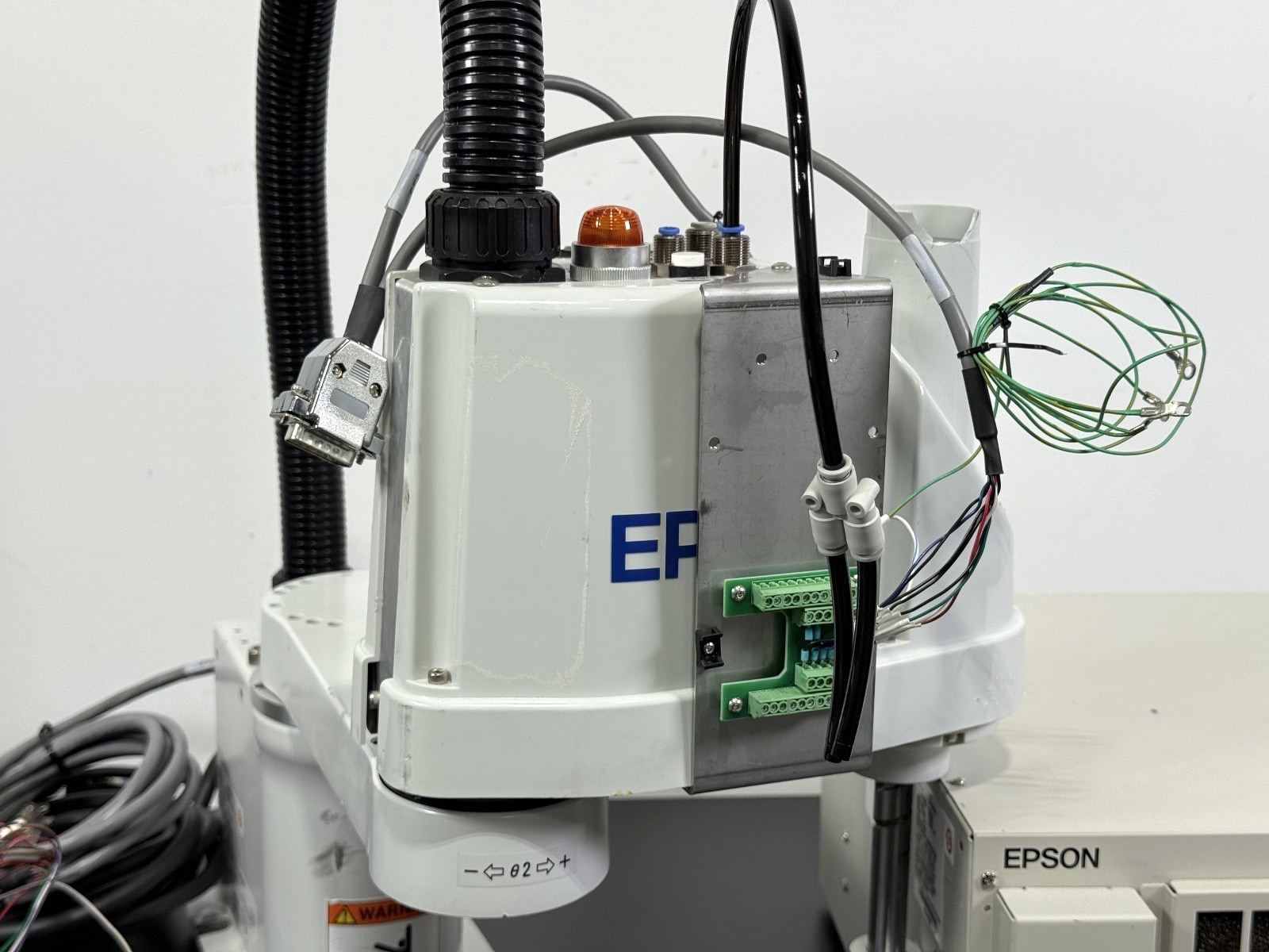 Seiko Epson LS3 401S 4 Axis SCARA Robot w/ RC90 Controller 200–240VAC2