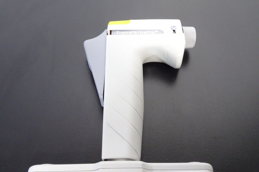 BrandTech Transferpette 12 Channel Manual Pipette 20 200uL4