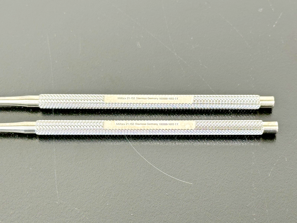 Miltex 21 153 Stainless Steel Dermal Hook Retractor Lot of 22