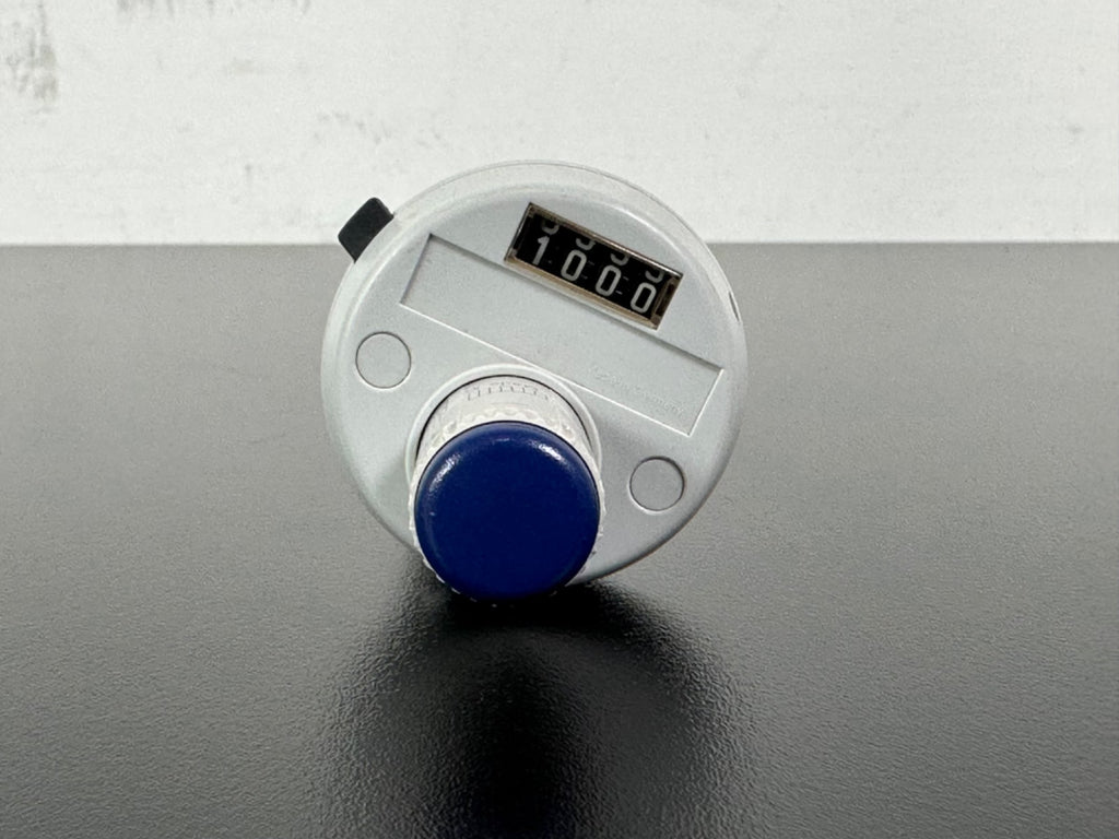 Eppendorf Reference Adjustable Micropipette 100 1000uL Pipettor2