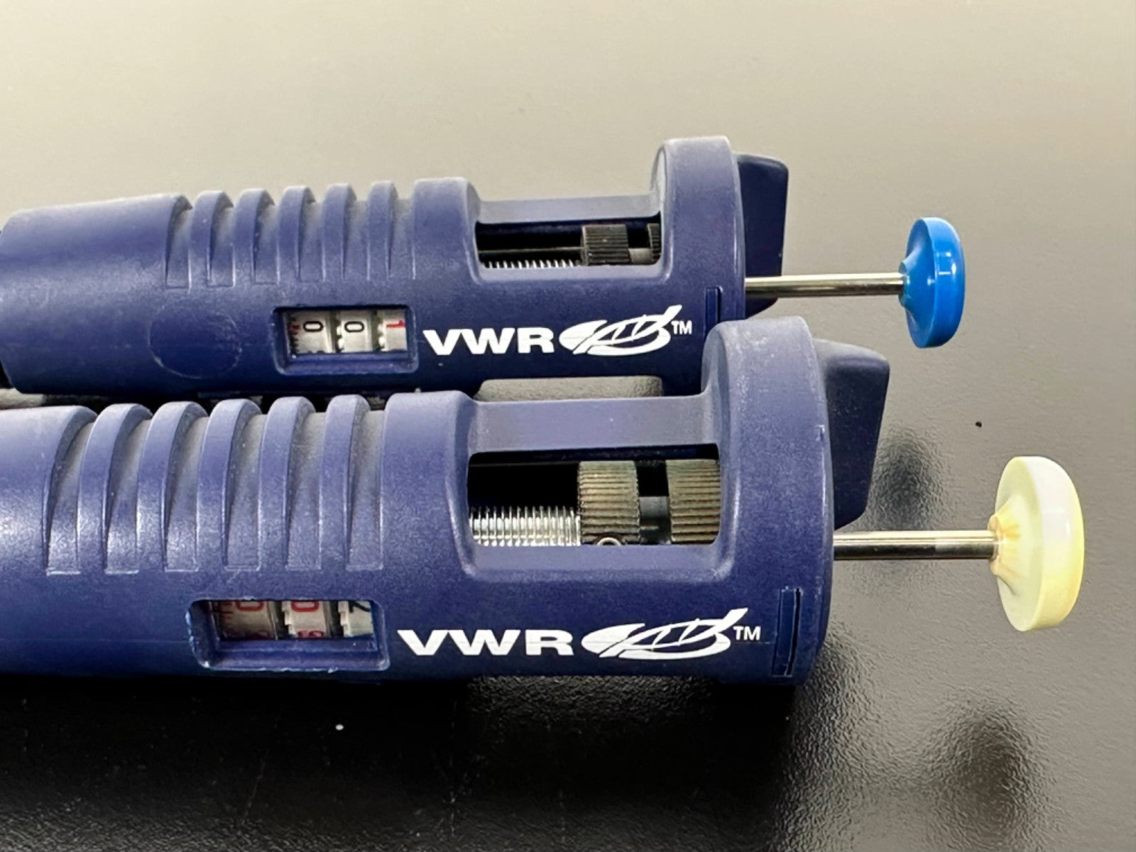 VWR Adjustable Micropipette Lot 0.1 2µL & 100 1000µL Pipettors Parts/Repair2
