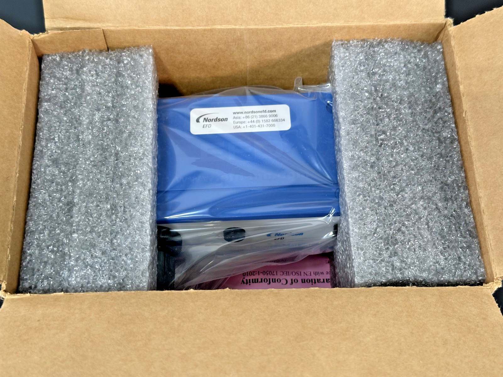Nordson EFD 7012329 ProcessMate 100 Vacuum Pickup Pen System Open Box1