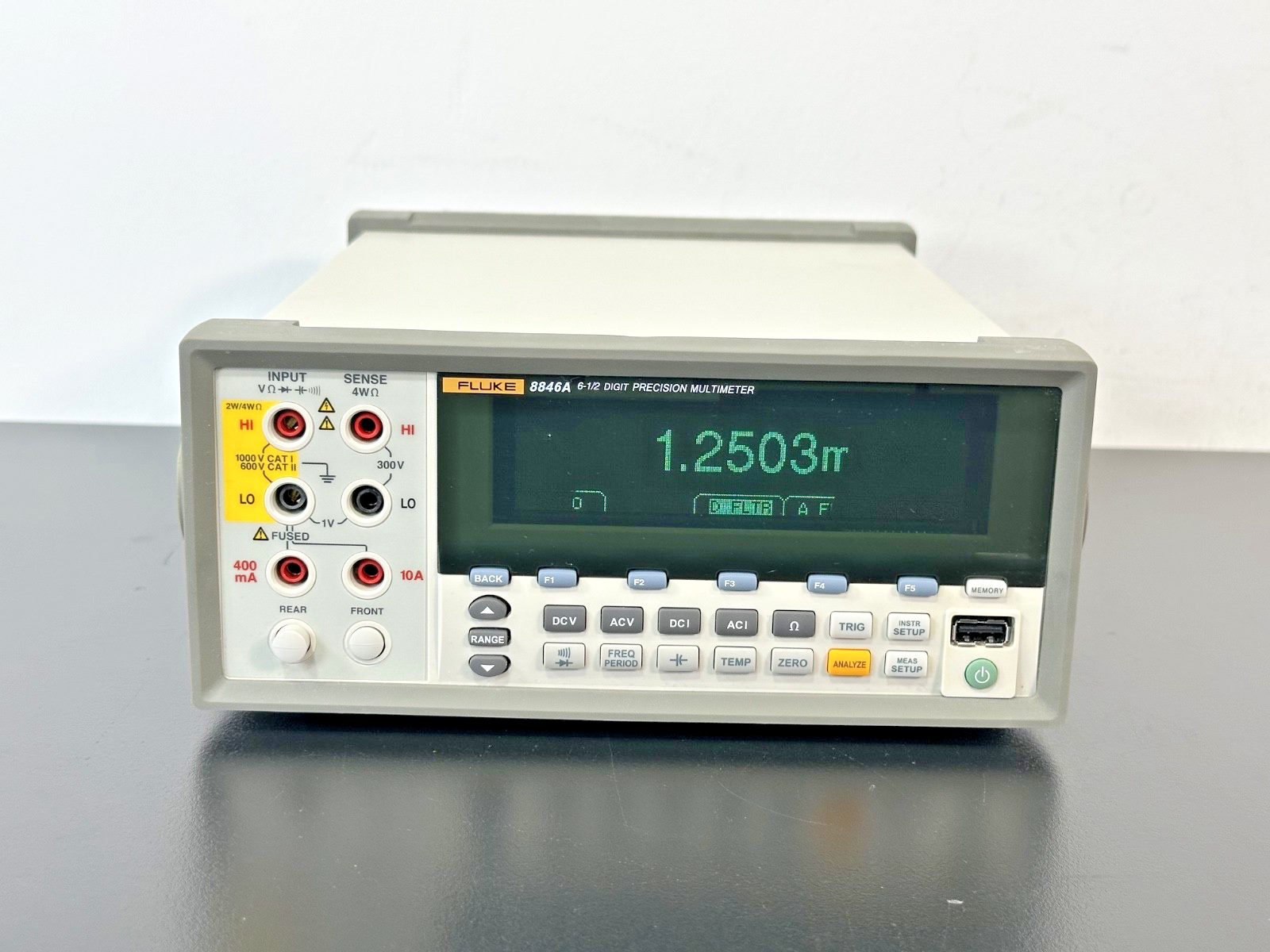 Fluke 8846A 6 1/2 Digit Precision Bench Multimeter IEEE 488 LAN RS 2320