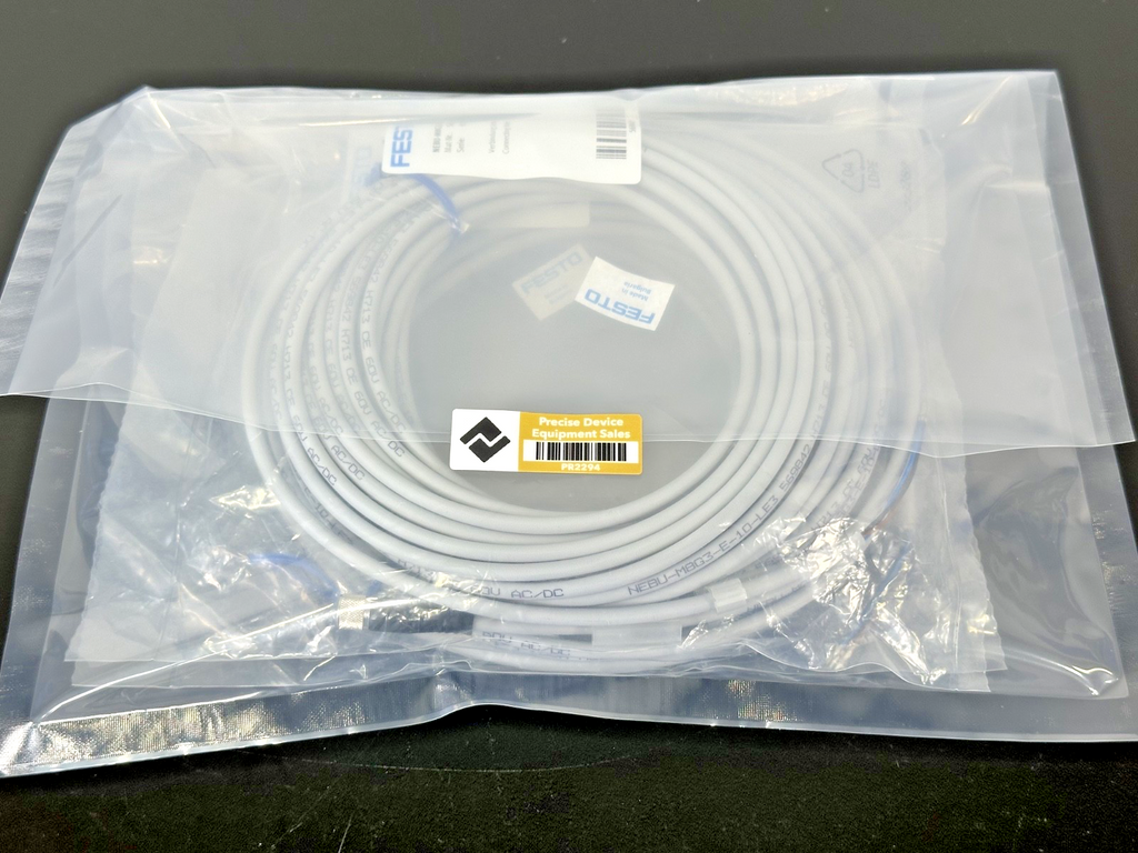 Lot of 2 Festo NEBU M8G3 E 10 LE3 569842 10M Connecting Cables New5