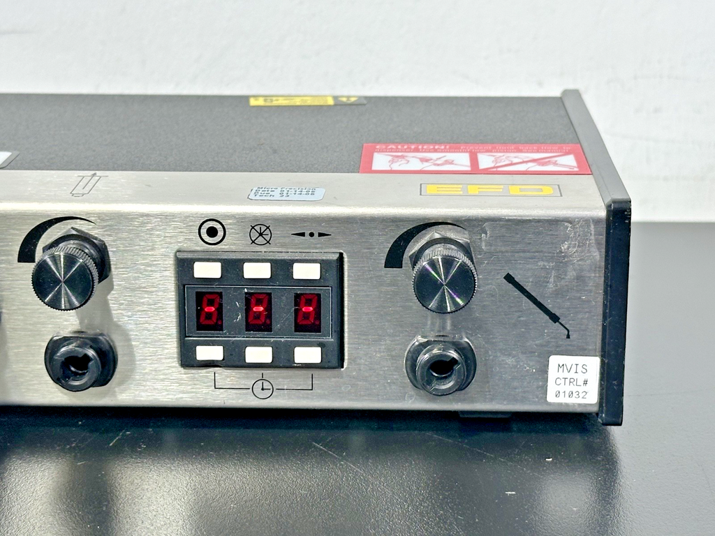 EFD 1500DV Precision Fluid Dispenser Controller Digital Timer Working2