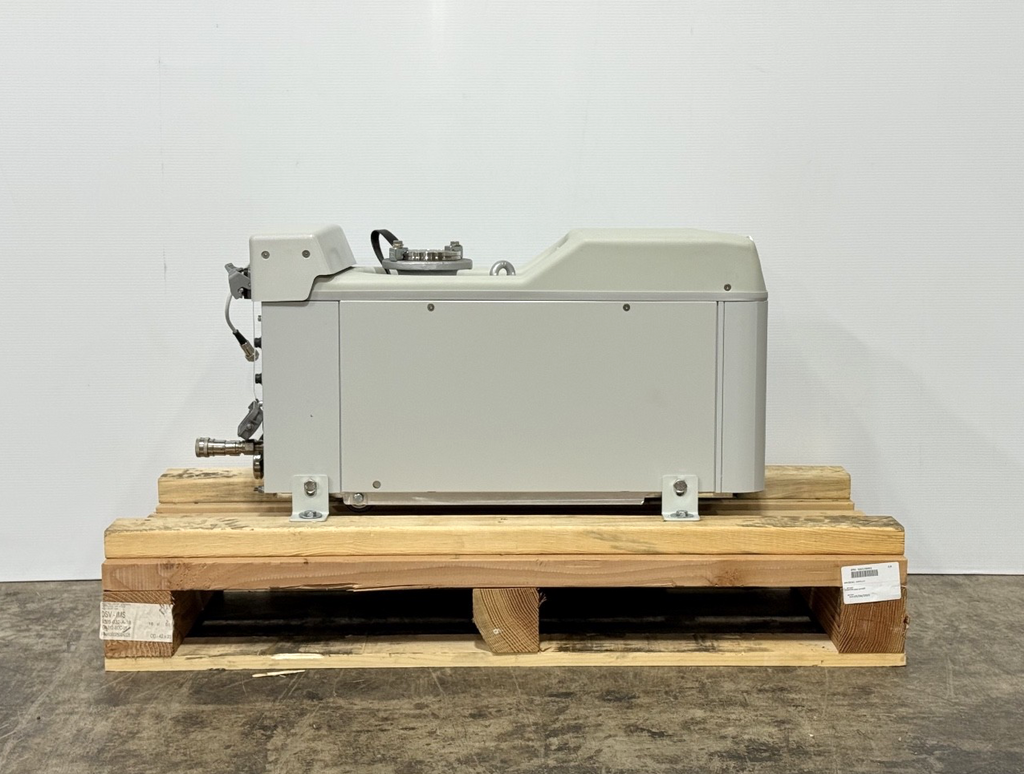 Edwards IGX100L 200V 230V 50/60HZ Vacuum Pump1