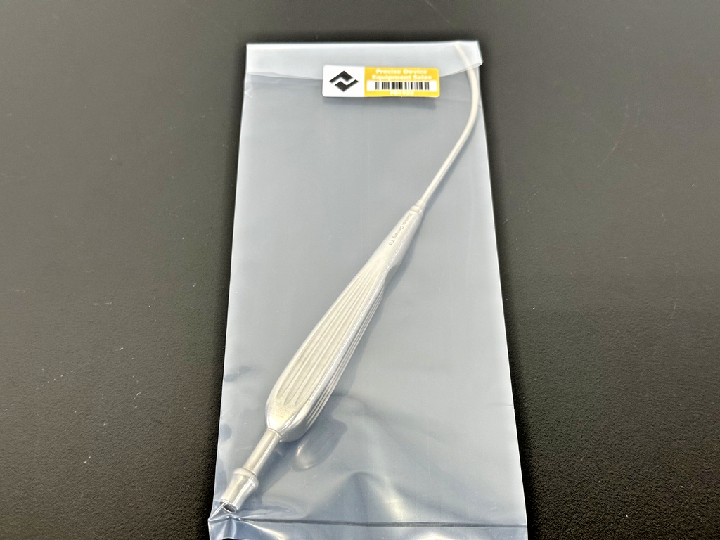 Aesculap MD611 18GA Stainless Steel Curved Cannula Instrument5