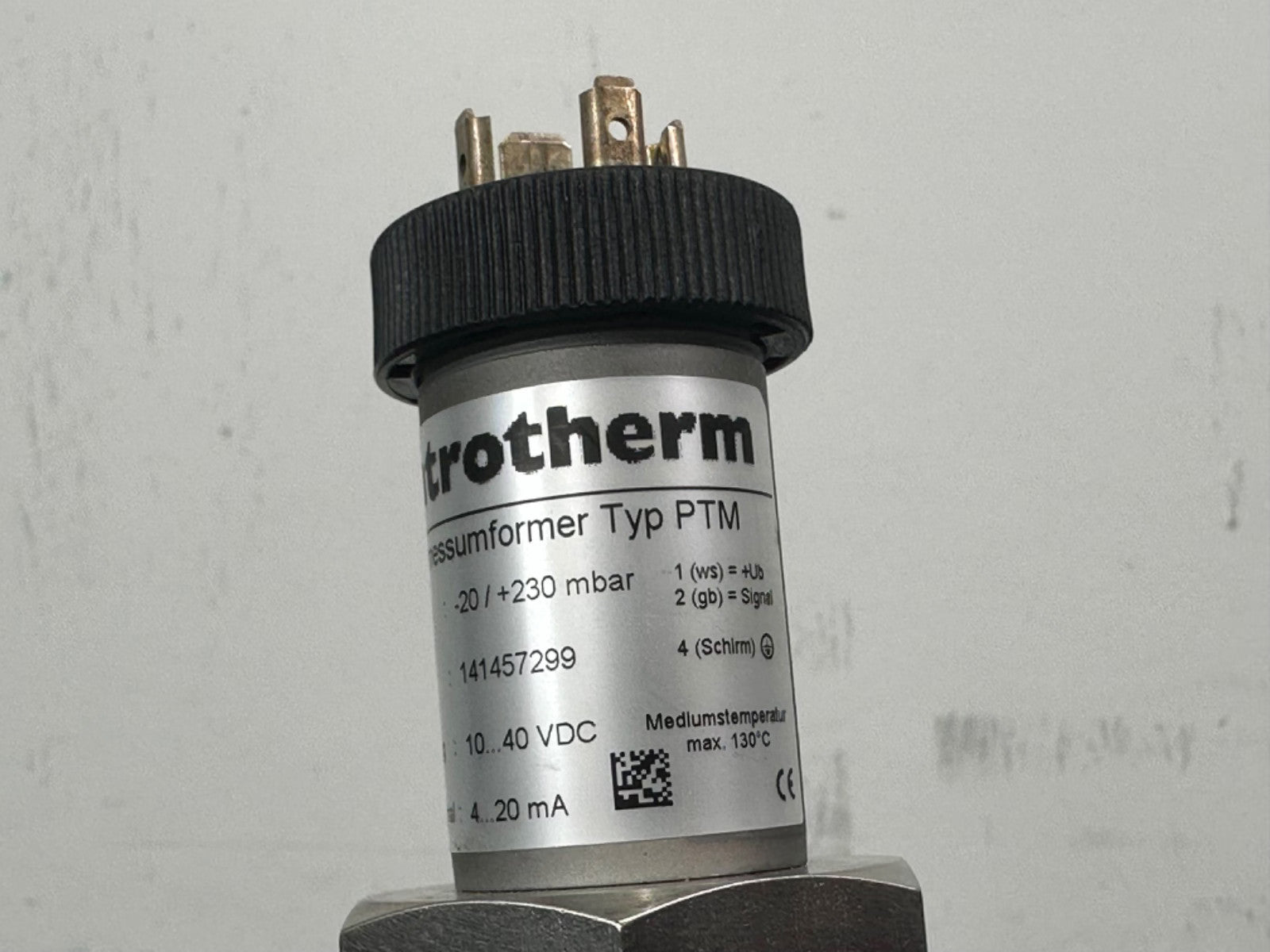Centrotherm PTM Pressure Transmitter Sensor  20 to +230 mbar 4 20mA 10 40VDC2