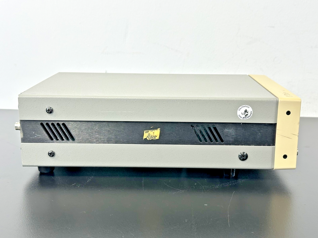 Stanford Research Systems SR560 Low Noise Voltage Preamplifier DC 1MHz Working4