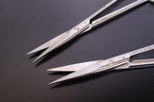 x2) Aesculap BC721R Surgical Scissors3