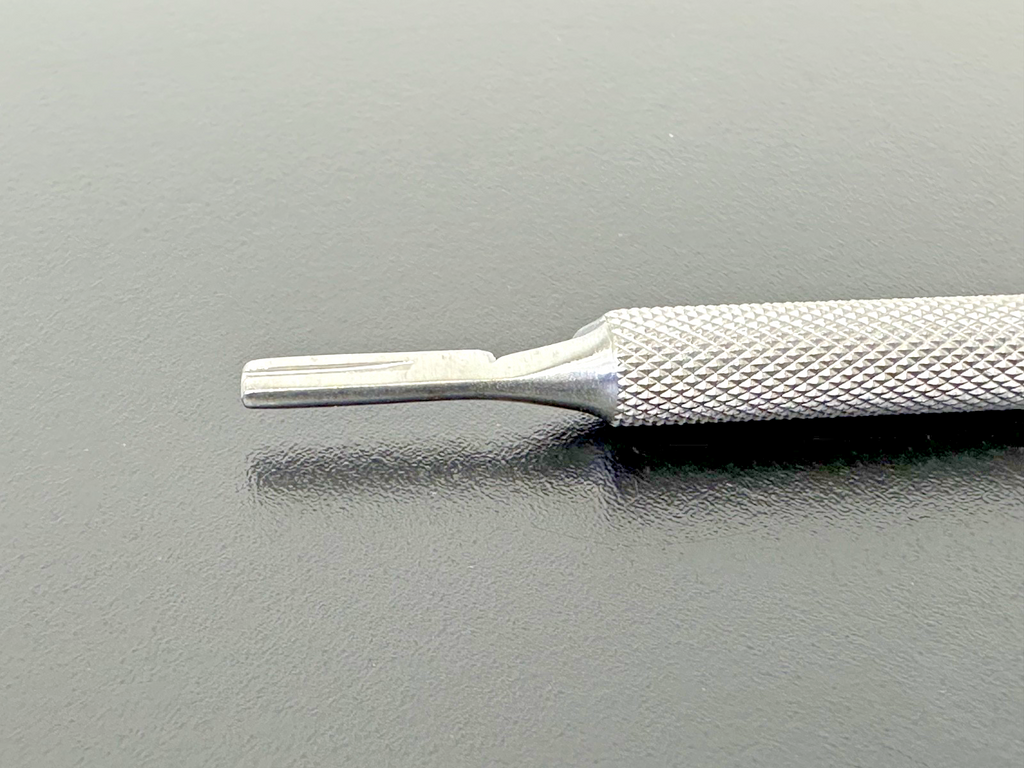 Aesculap MG575R Tebbetts Precision Blade Handle 5 3/4 Inch Germany1