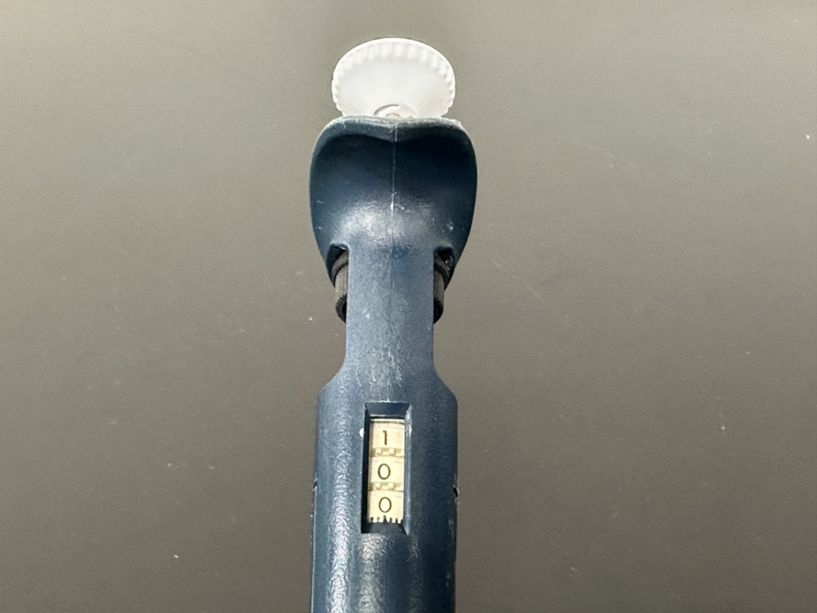 Rainin Classic P100 Adjustable Micropipette 10 100uL Laboratory Pipette4