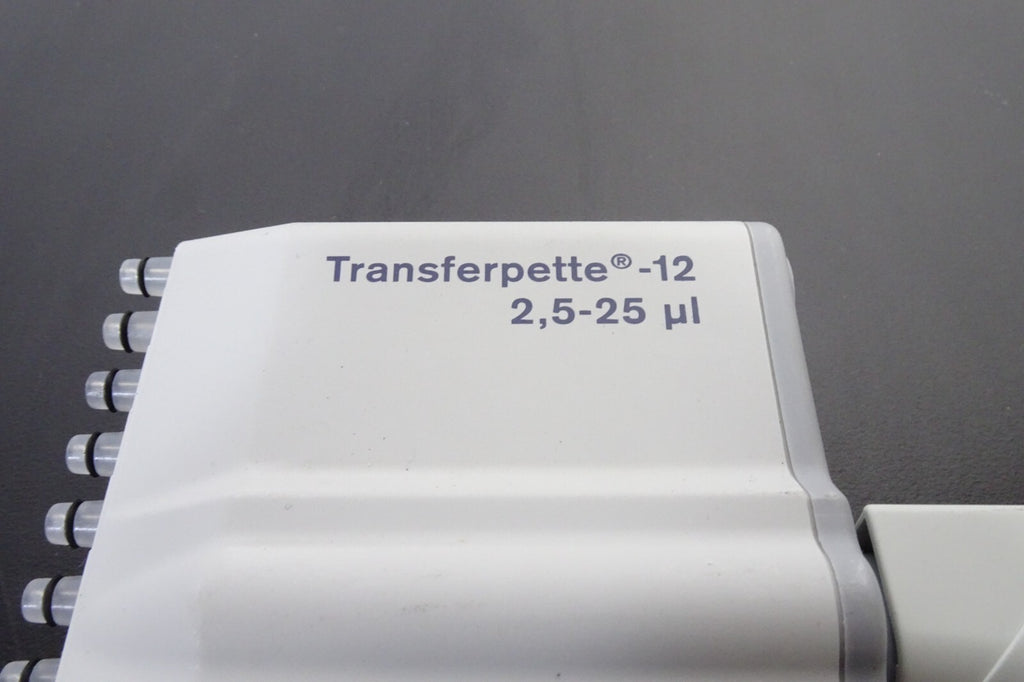BrandTech Transferpette 12 Channel Manual Pipette 2,5 25uL7
