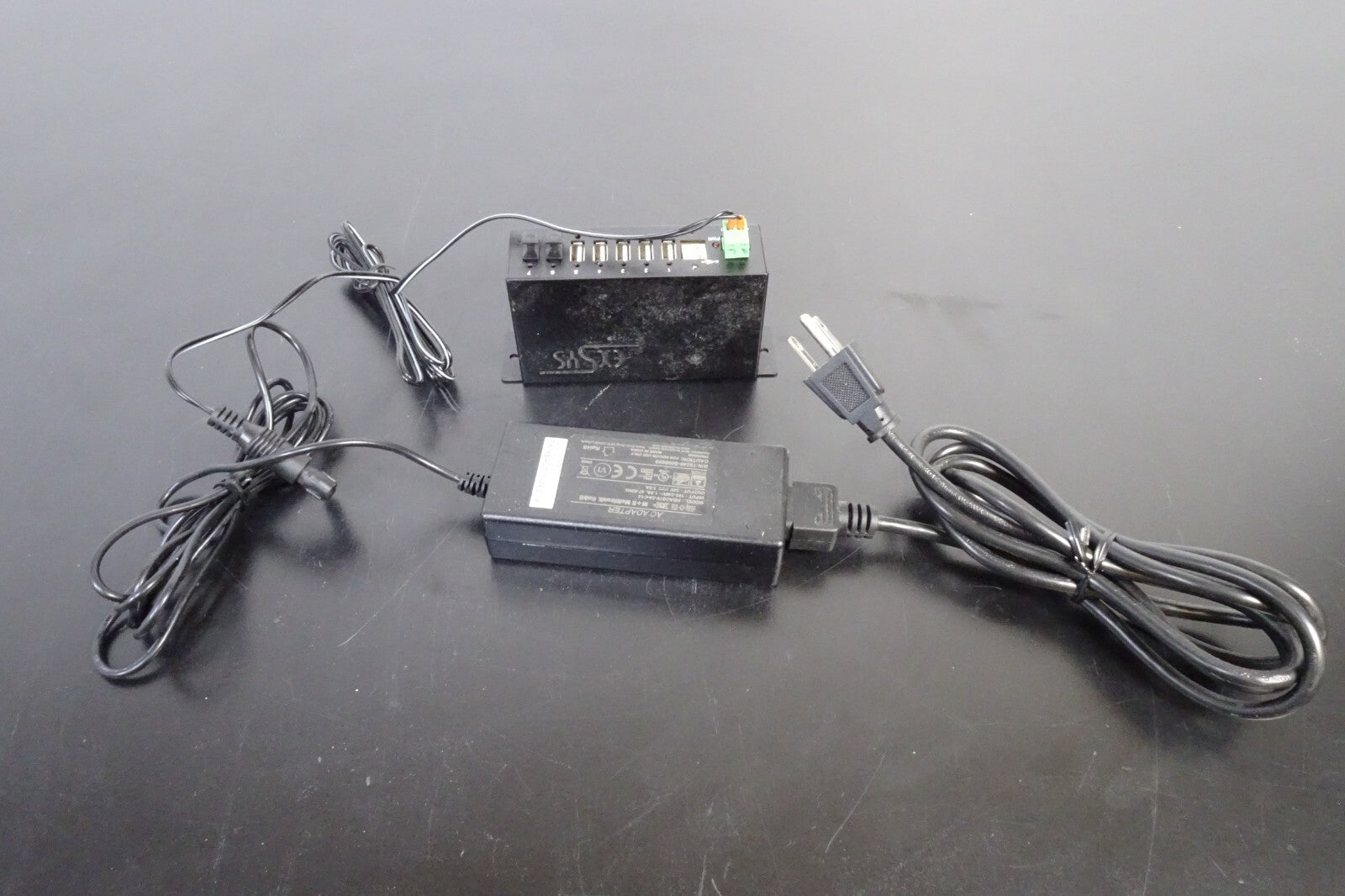 EXSYS I/O Adapter 4 port 97424562 | With Power Supply0