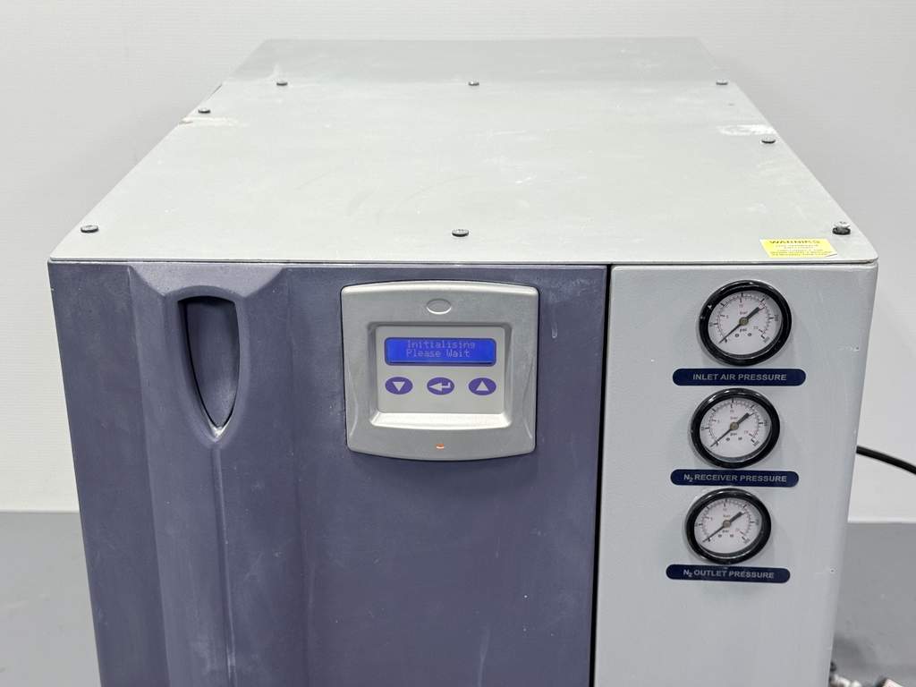 PARKER DOMINICK HUNTER NITROGEN GAS GENERATOR 30 LPM LC/MS, MODEL LCMS30 11
