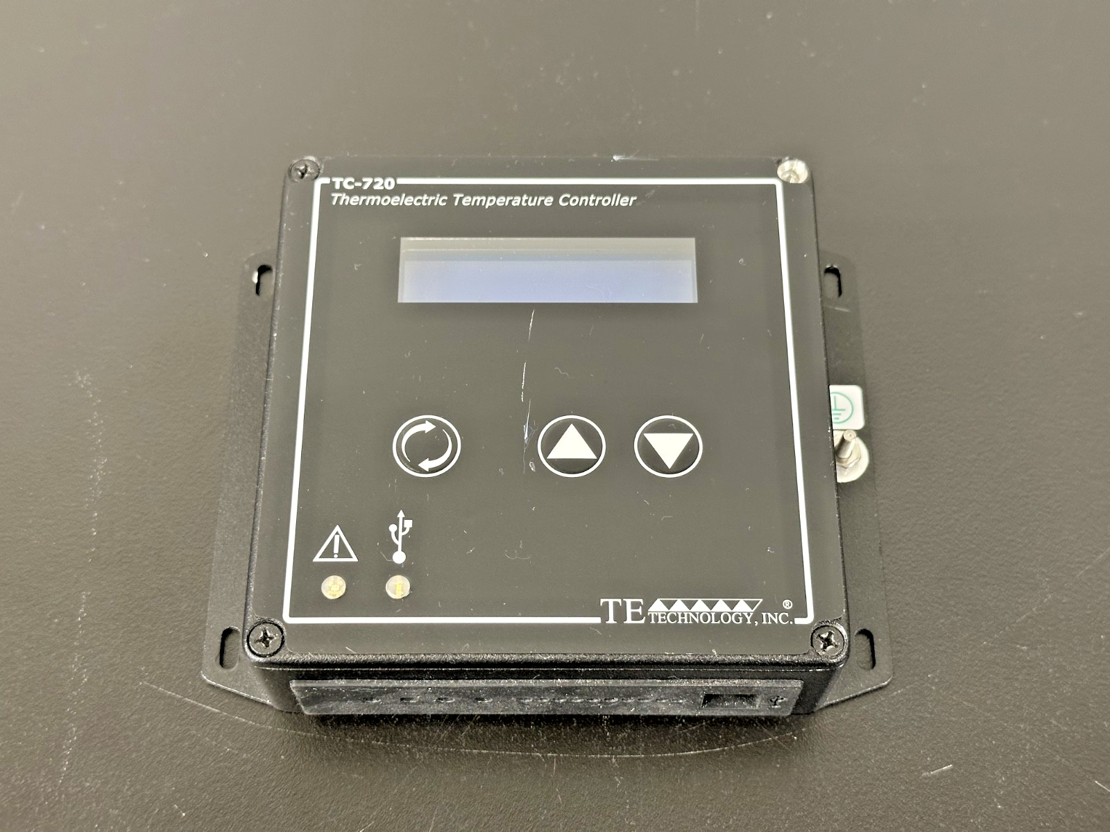 TE Technology TC 720 Thermoelectric Temperature Controller 12 36VDC 20A0
