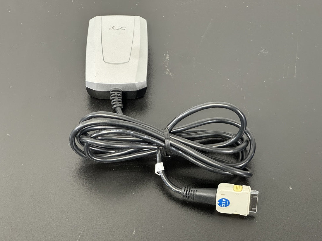iGo WallPower 23 1401 Universal AC Adapter PSM08VADJ A133 Tip0