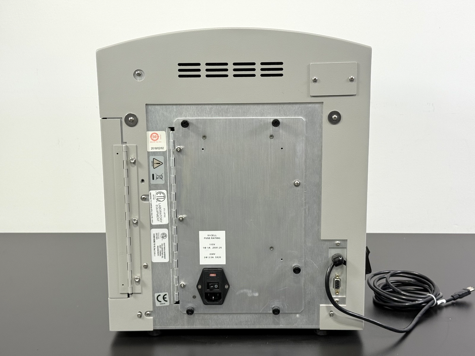 Beckman Coulter Vi CELL XR Cell Viability Analyzer (Unable to fully test)6