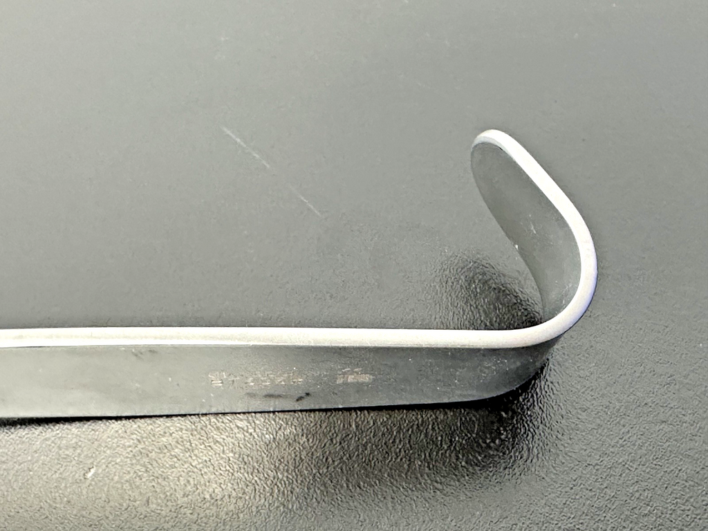 Aesculap BT605R Deaver Retractor 12 1/4" 50mm Blade Stainless Steel1