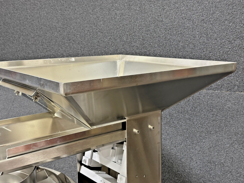 Automation Feed Systems Vibratory Bowl Feeder w/ Rodix Controllers3