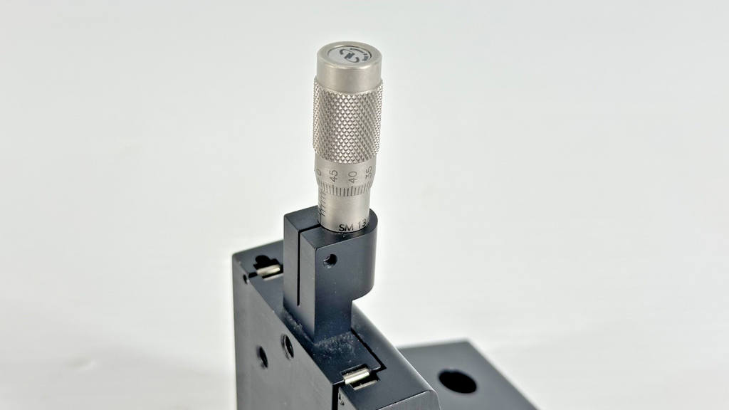 Newport M 460A Series Linear Translation Stage w/ SM 13 Micrometer4