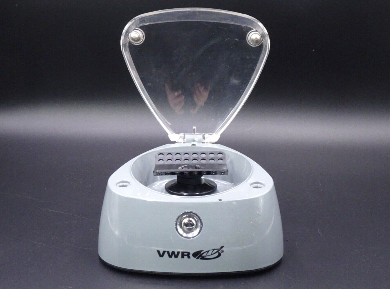 VWR 2015121439 Mini Centrifuge2