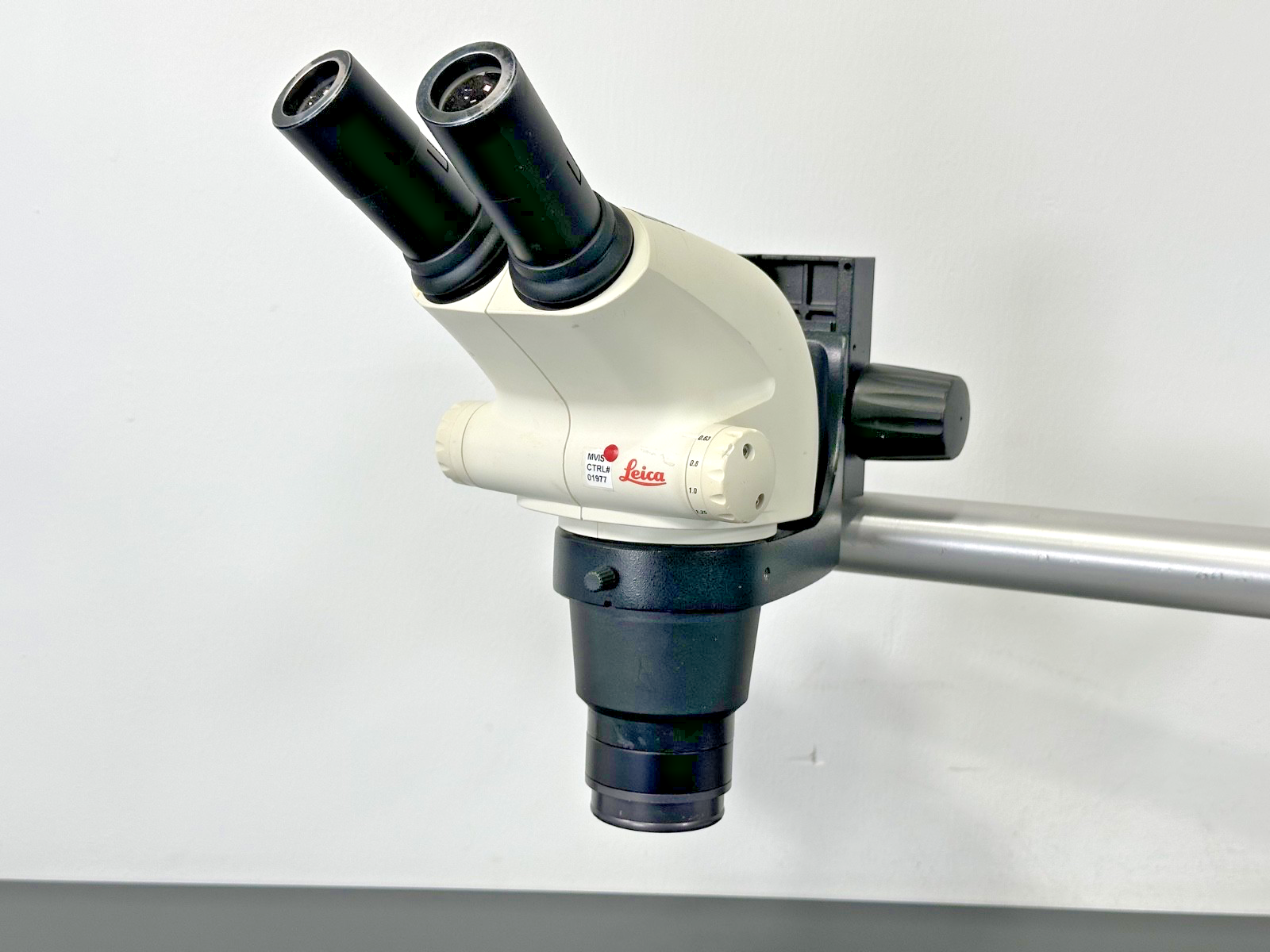 Leica S4E Stereo Zoom Microscope 0.63X Lens 10X Eyepieces Boom Stand Untested3