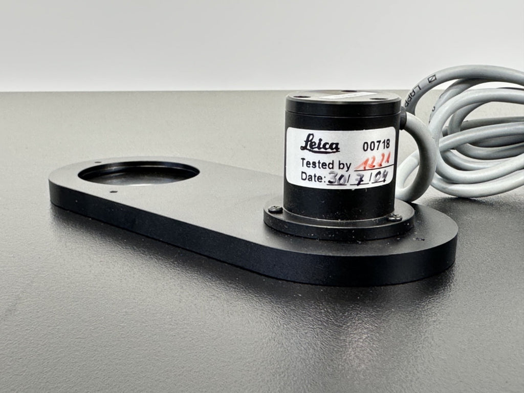 Leica 620862 Optical Sensor Assembly w/ Cable & Mounting Plate1