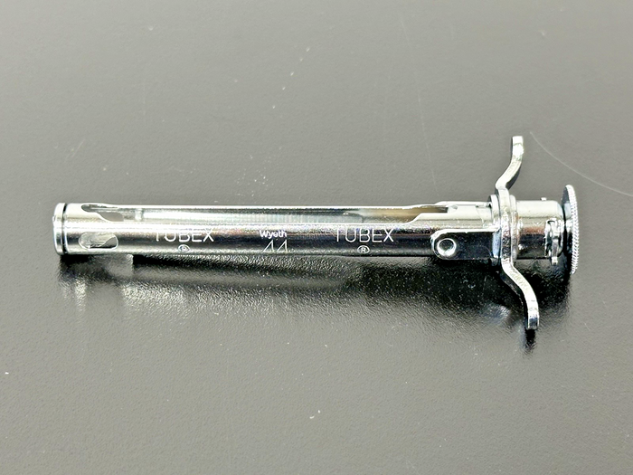 Wyeth TUBEX Model 44 Reusable Cartridge Syringe Holder