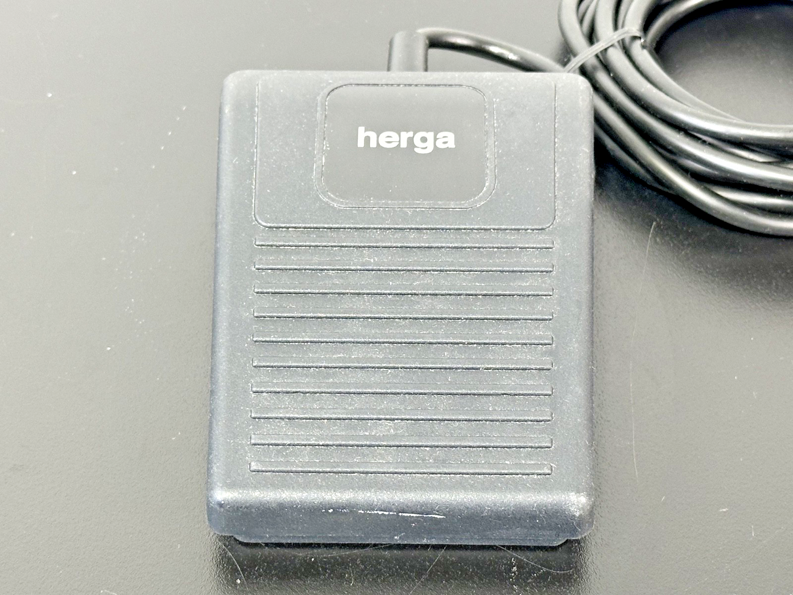 Herga 6210 0001 Wired Foot Pedal Switch Controller w/ Cable1