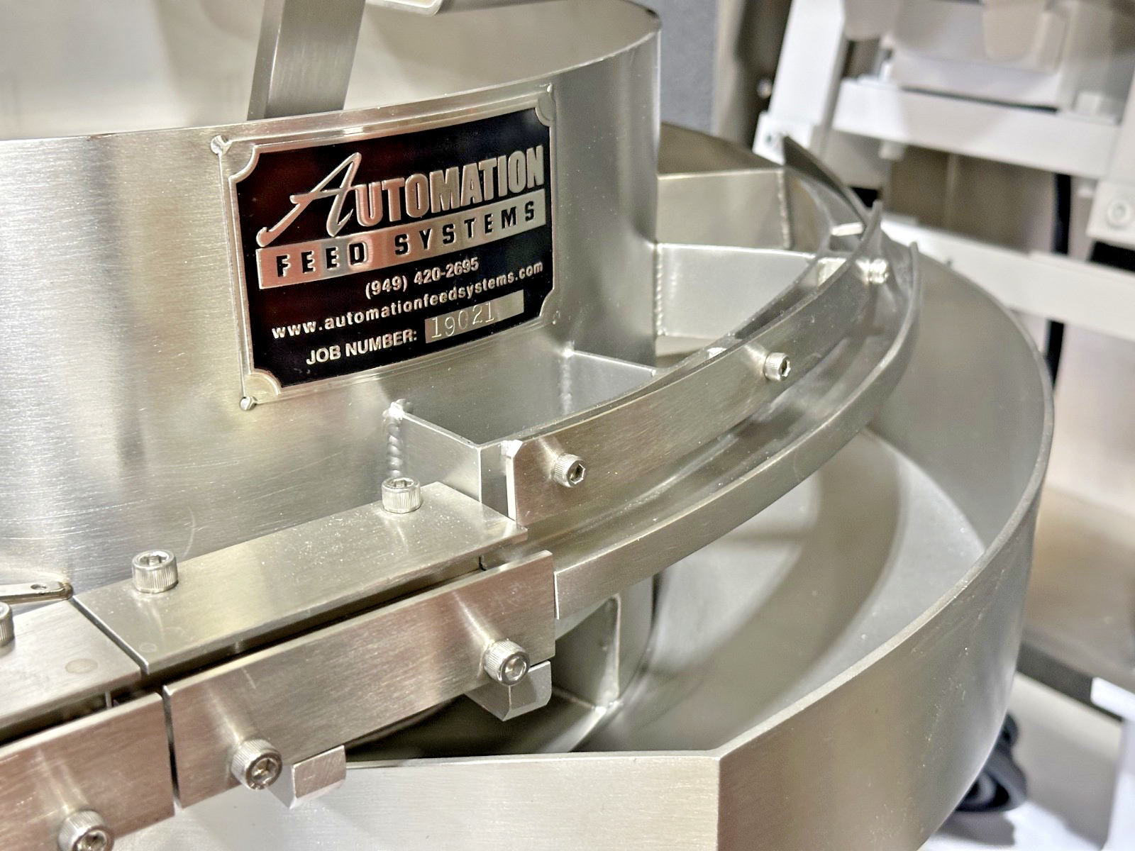Automation Feed Systems Vibratory Bowl Feeder w/ Rodix Controllers6