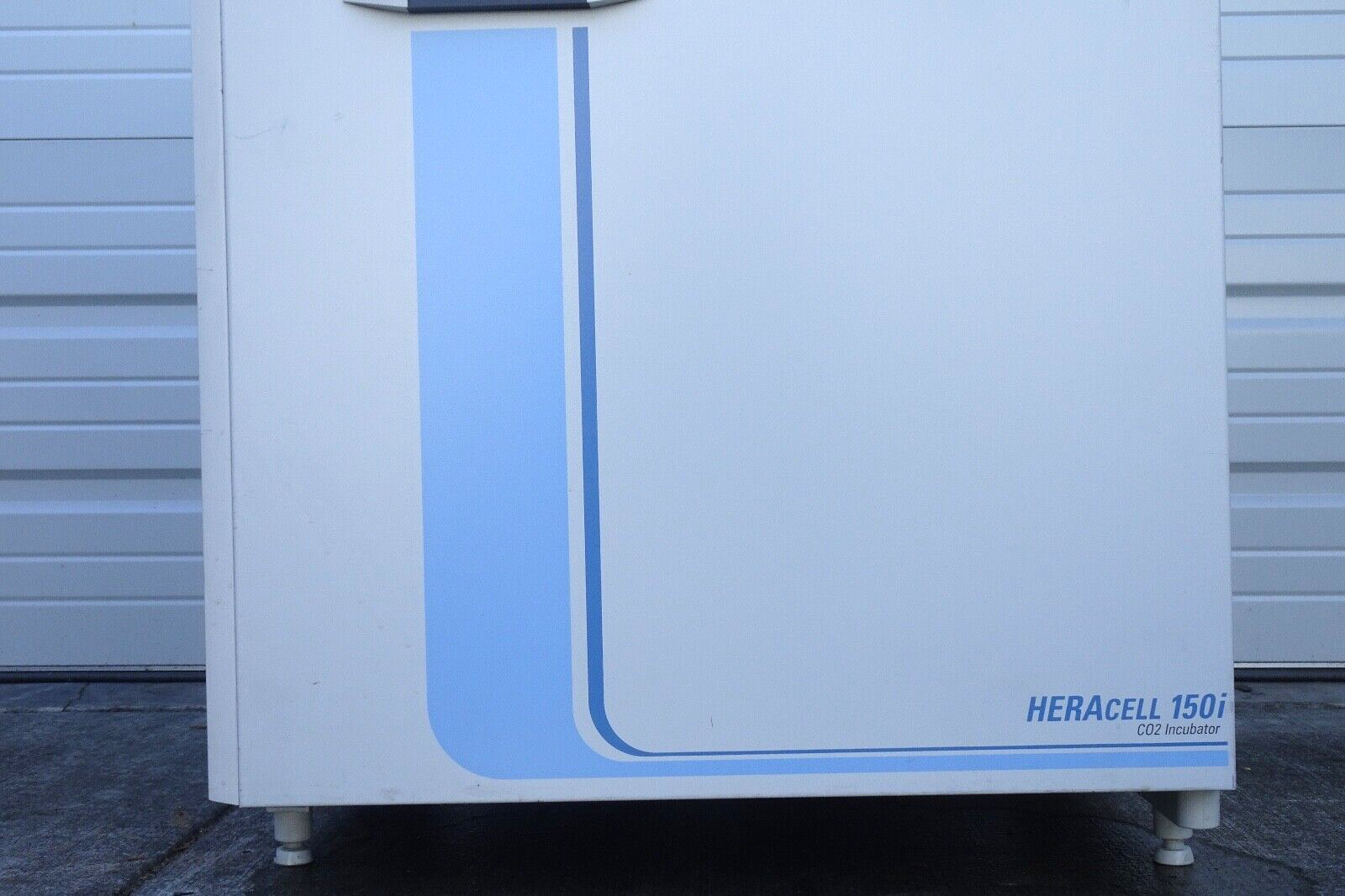Thermo Scientific HERAcell 150i C02 Incubator3