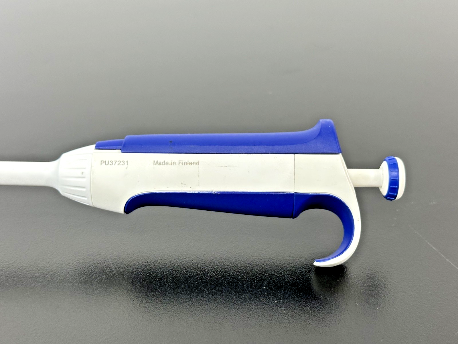 Fisherbrand Elite FBE01000 100 1000 µL Adjustable Single Channel Pipette5